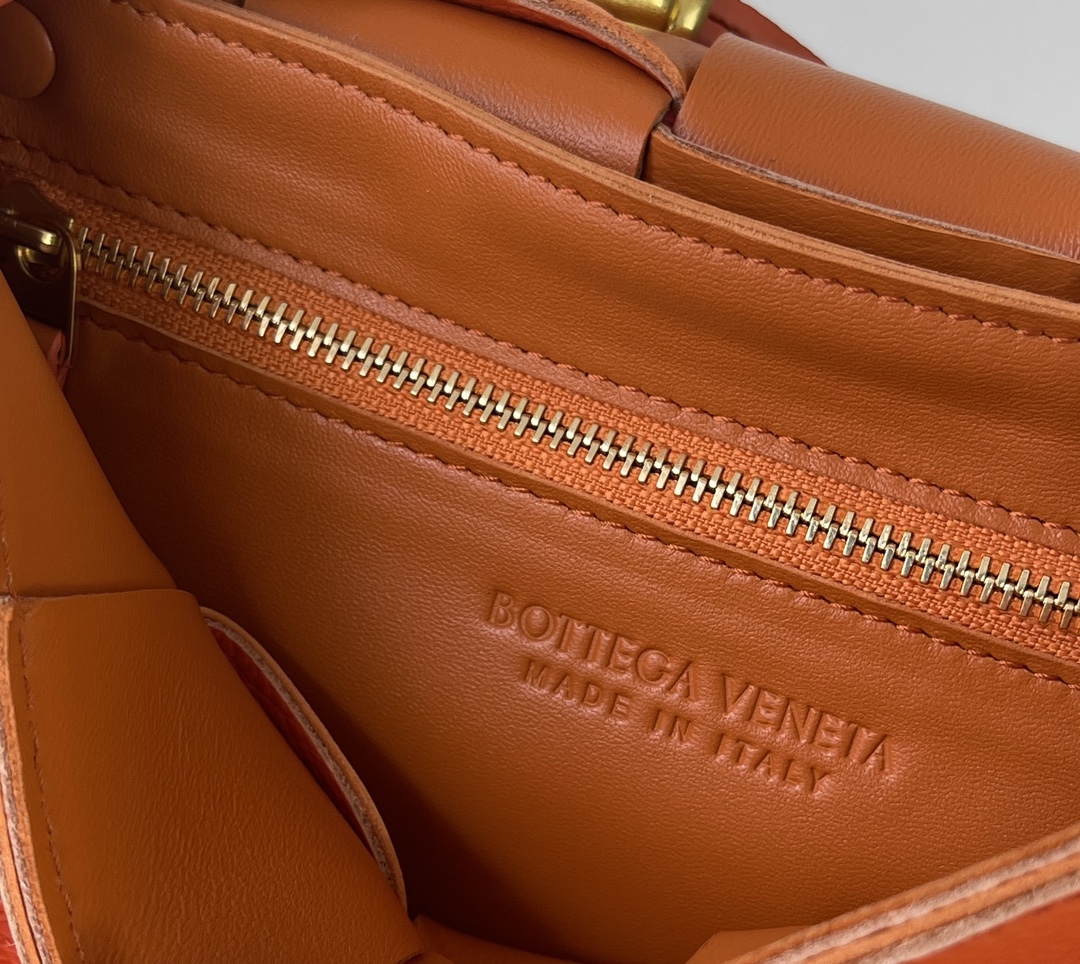 Bottega Veneta Satchel Bags